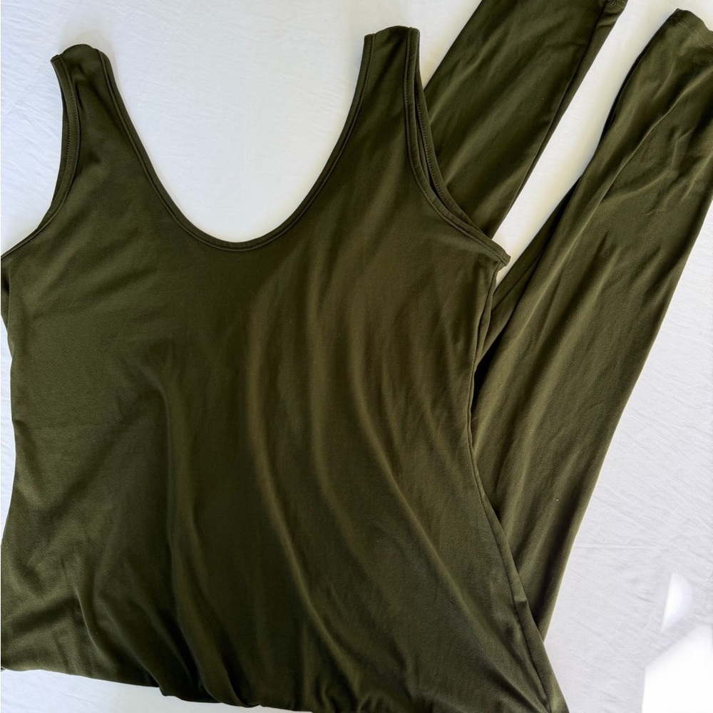 Fashion Nova tank jumpsuit nwt 1x - Olive Green